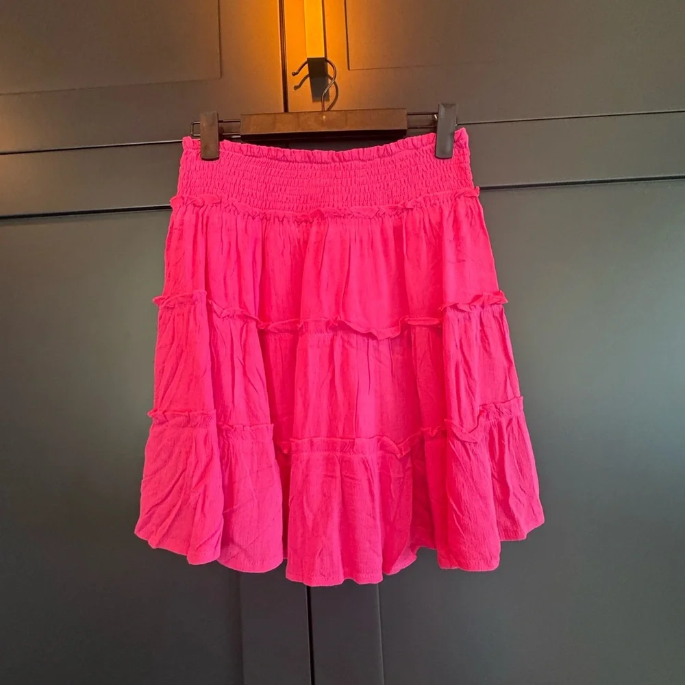 Chic Fuchsia Ruffle Mini Skirt - Picture 3 of 6